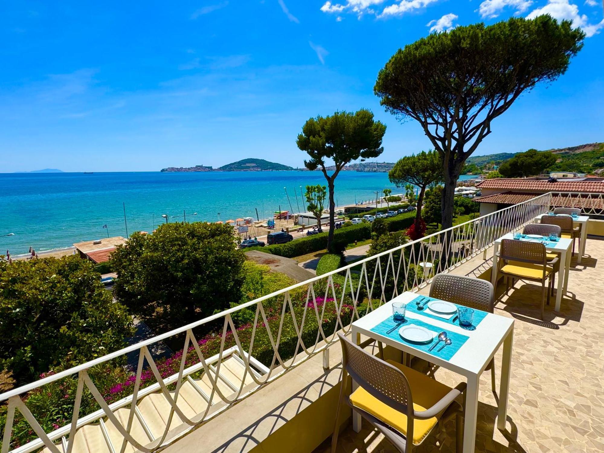 Villa Magnolia Formia Esterno foto