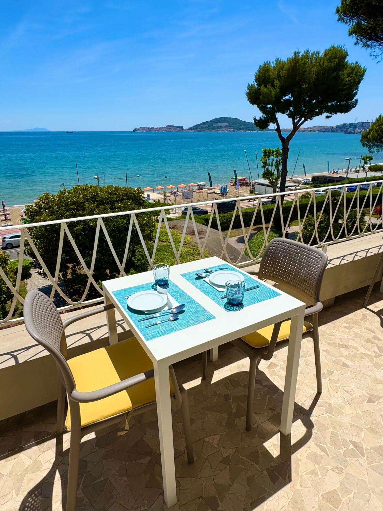 Villa Magnolia Formia Esterno foto