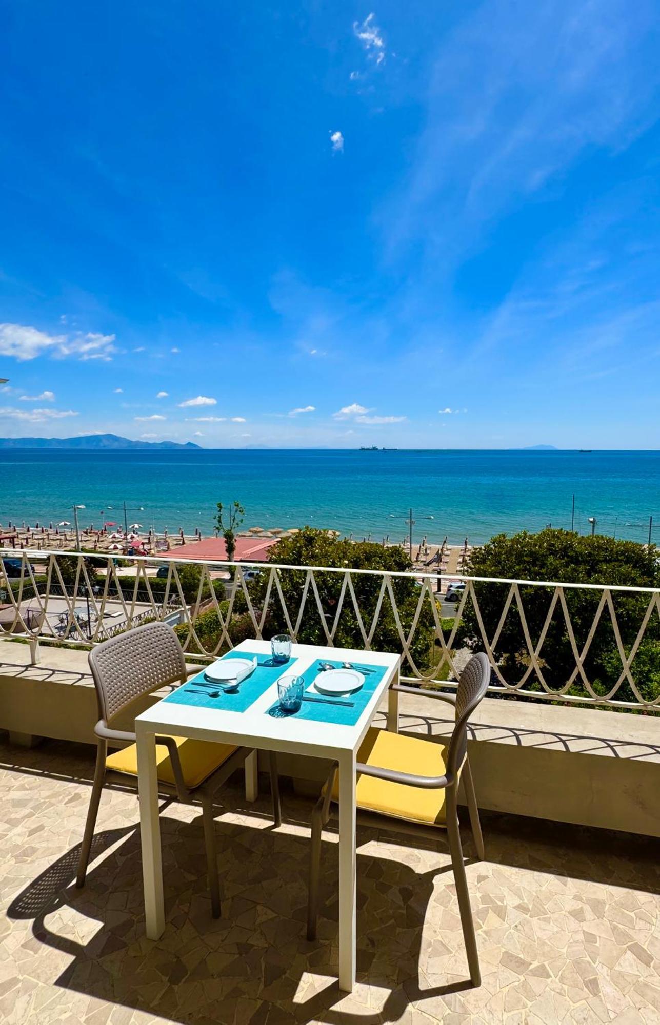Villa Magnolia Formia Esterno foto