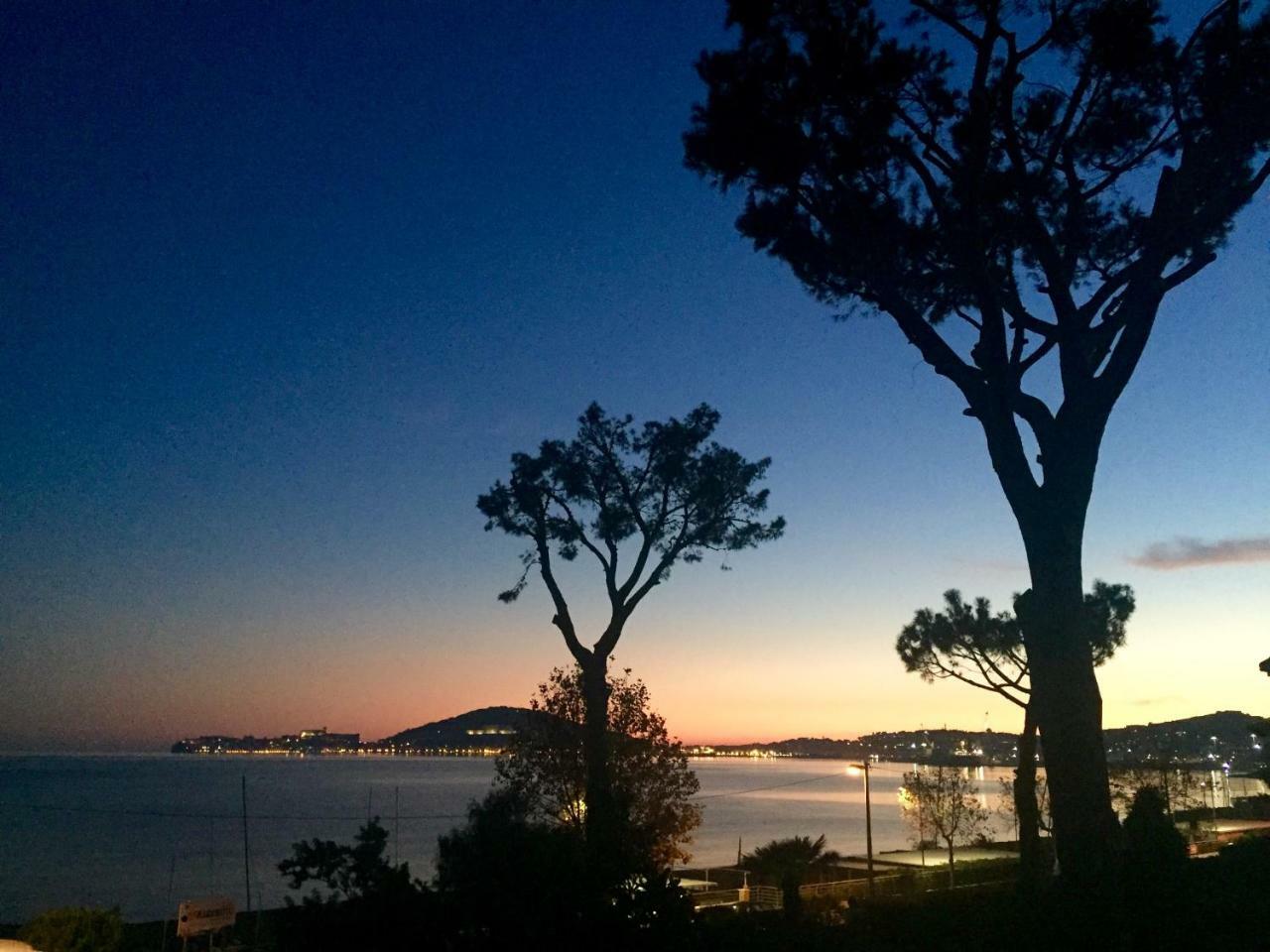 Villa Magnolia Formia Esterno foto